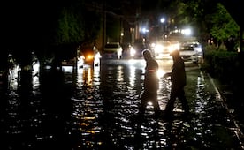 ¿Cuánto llovió este sábado en la CDMX?; granizo tapizó vialidades y atrapó a personas 