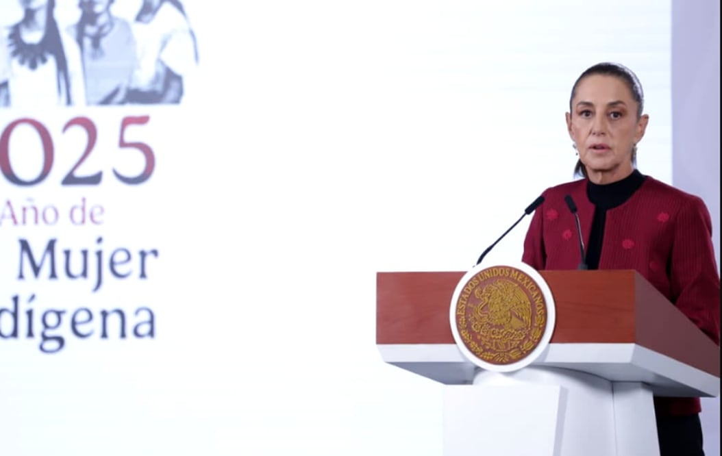 La presidenta Claudia Sheinbaum durante la mañanera del martes 9 de diciembre de 2025. Foto: Fernanda Rojas/EL UNIVERSAL