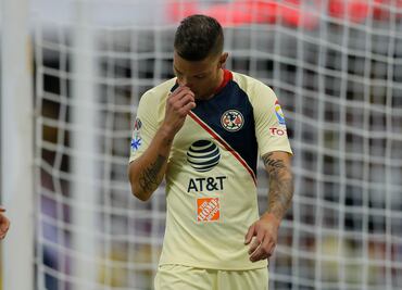 Mateus Uribe desobedeció a Miguel Herrera