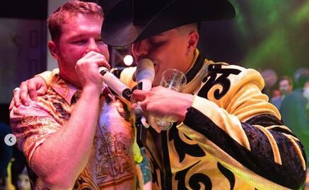 Canelo Álvarez, ¿Cuánto costó su lujosa camisa que usó en los XV años de su hija?