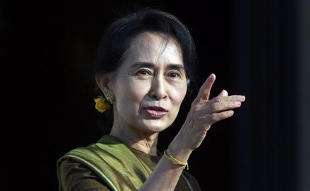 Myanmar Suu Kyi's party set to challenge army-drafted charter