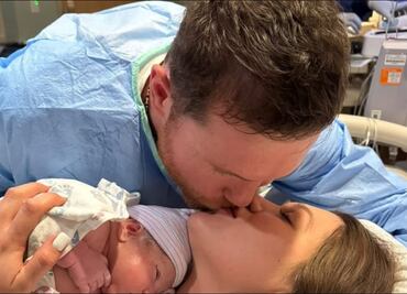 Canelo Álvarez se convierte en padre nuevamente; da la bienvenida a su quinta hija