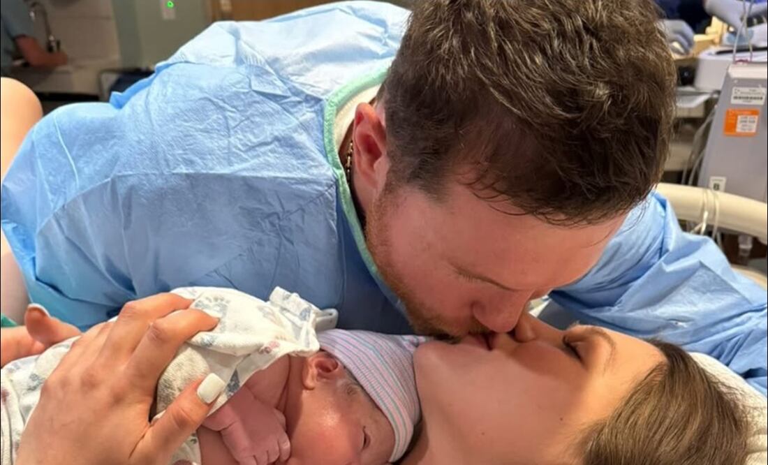 Canelo Álvarez da la bienvenida a su hija Eva Victoria / Foto: Especiales