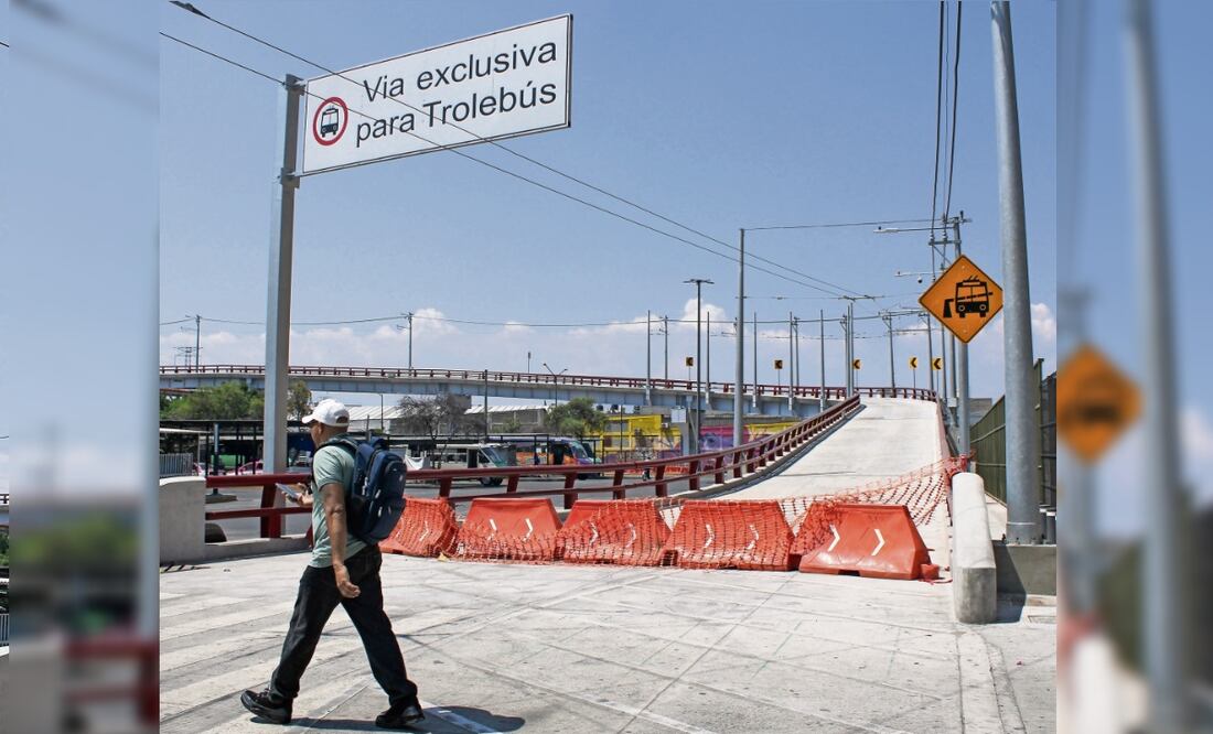Los puentes están concluidos, pero no hay paso a personas y camiones. Foto: Darío Luna / EL UNIVERSAL