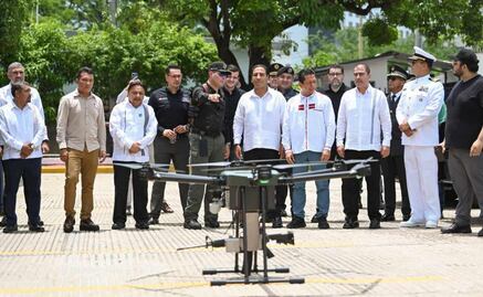 Fuerzas federales presentan la primera flotilla de drones artillados; vigilarán frontera con Chiapas