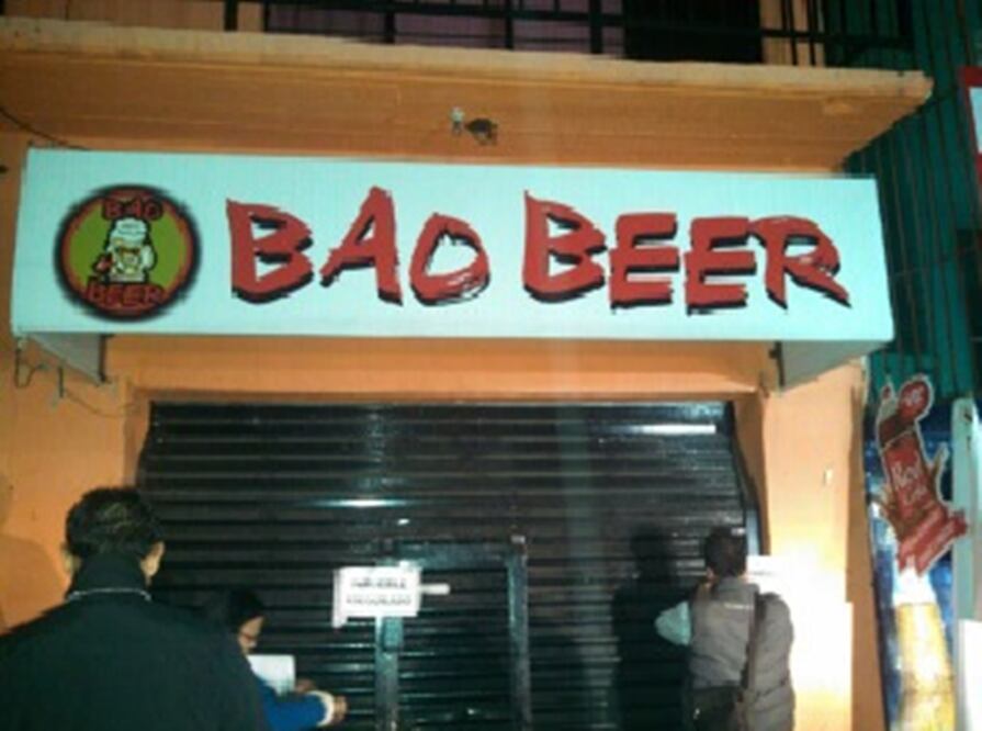 El bar “Bad Beer” situado en la colonia San Lorenzo Totolinga, en Naucalpan, fue cerrado por no contar con la licencia para su funcionamiento (Foto: Especial)