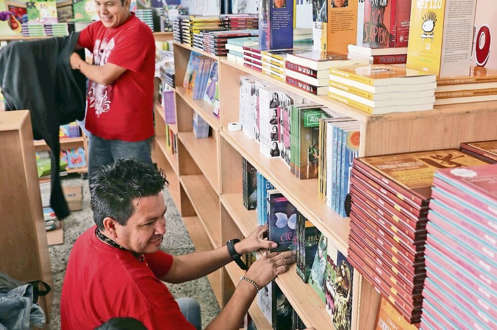 La FILIJ contará con la participación de mil 300 casas editoriales que ofertarán cerca de 50 mil títulos y 300 presentaciones de libros (JUAN CARLOS REYES. EL UNIVERSAL)