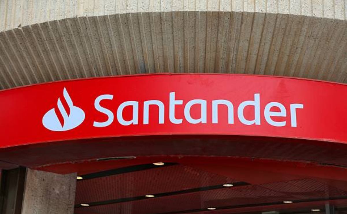 México ofrece oportunidades de crecimiento y entorno estable, afirma Santander; ve negociaciones difíciles del T-MEC
