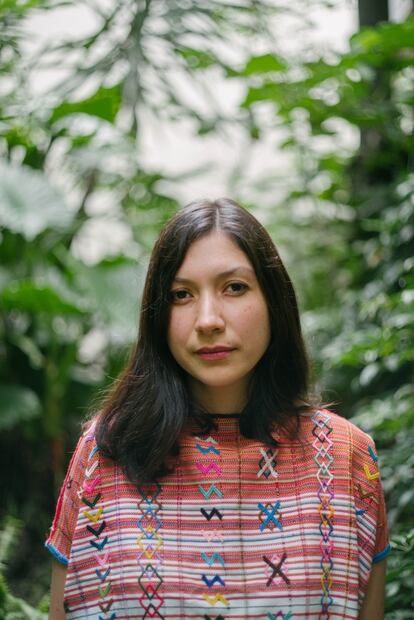 "Las mujeres nos estamos replanteando el mundo desde el feminismo y desde la transformación": Jazmina Barrera