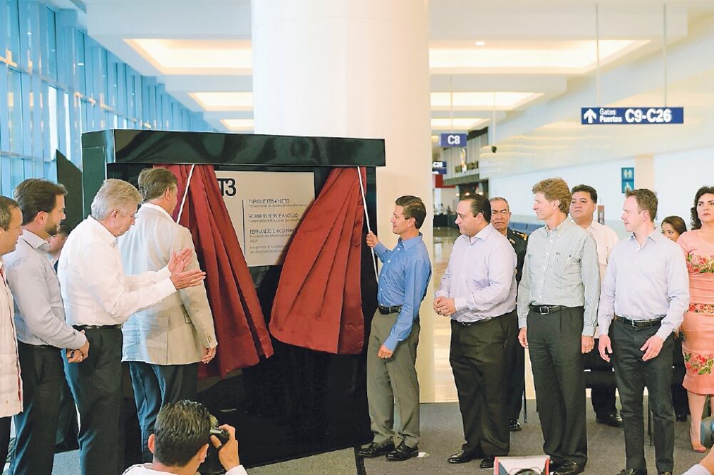 El presidente Enrique Peña Nieto inauguró la ampliación de la Terminal 3 del Aeropuerto Internacional de Cancún (PRESIDENCIA)