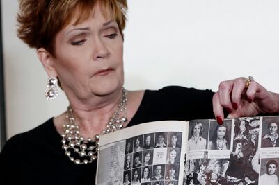 Crean campaña #YoALos14 tras denuncias de abuso de Roy Moore