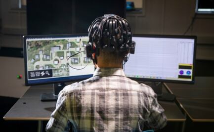 Jugadores enseñarán a AI cómo controlar enjambres de drones militares