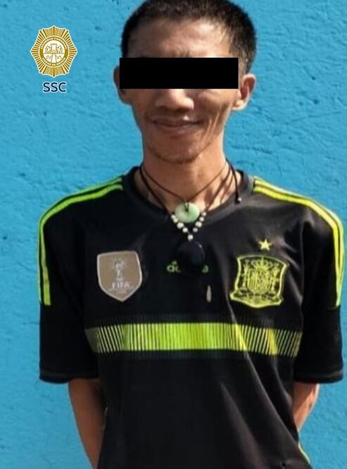 La Policía de CDMX informó que un ciudadano chino fue detenido en posesión de diversos cartuchos útiles para arma de fuego larga. Foto: Especial