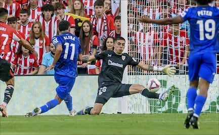 Alex Padilla explica la atajada que podría darle un llamado a la Selección Mexicana