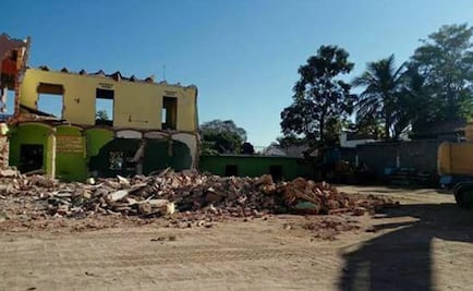 Denuncian demolición de Palacio en Puerto Escondido