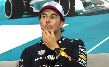 Checo Pérez, en el radar de Mercedes para suplir a Lewis Hamilton