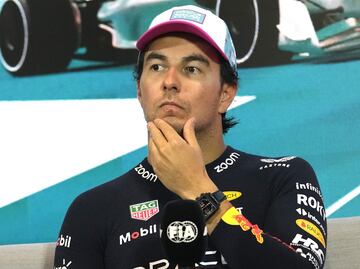 F1: Acepta Checo Pérez que la victoria de Max Verstappen "fue merecida"