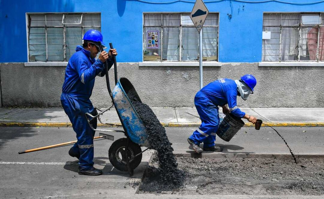 Alcaldía Benito Juárez reporta un avance del 60% en trabajos de bacheo en vías secundarias de la demarcación. Foto: Especial.
