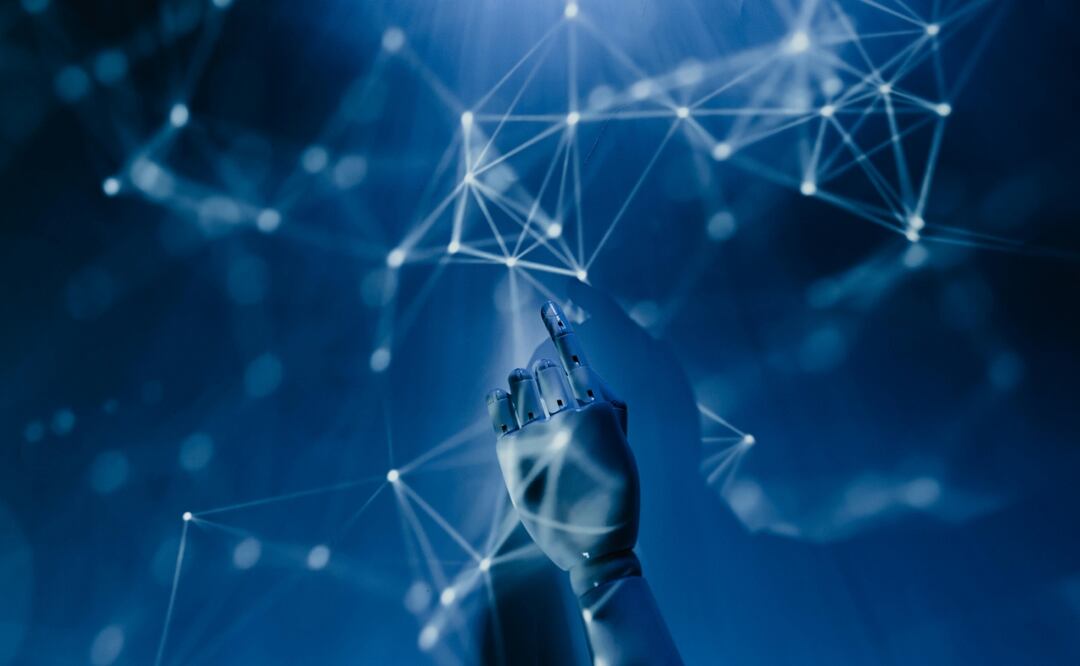 Empresas adoptan la IA. Imagen: Pexels