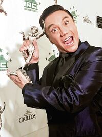 Otorgan el Arlequín por Trayectoria a Luis Magaña