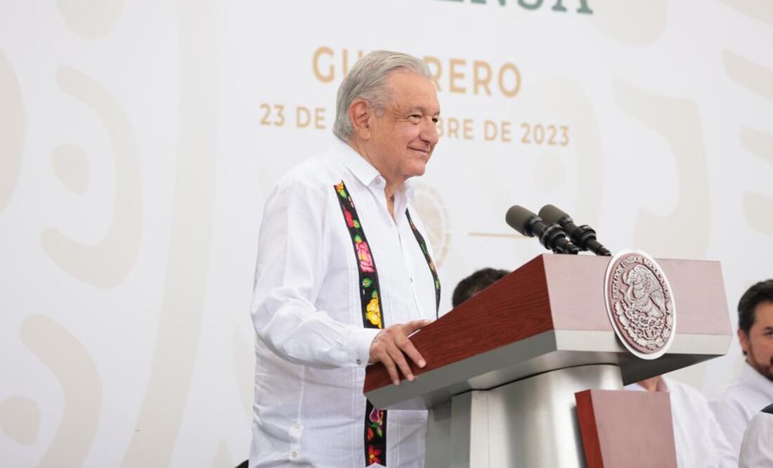 El Presidente hizo un llamado a reconstruir las casas en Acapulco “lo más pronto posible”. Foto: Presidencia