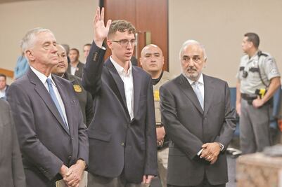 Tirador de El Paso se declara no culpable