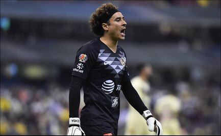Guillermo Ochoa,  el defensor de Miguel Herrera