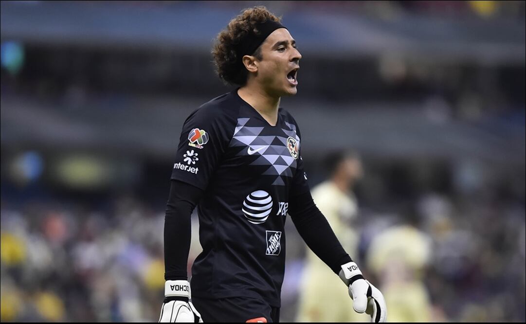 Guillermo Ochoa,  el defensor de Miguel Herrera
