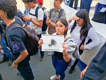 Liberan a nueve personas tras riña en CCH Naucalpan