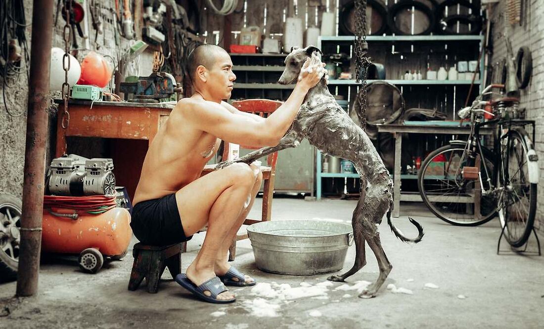 Eddie Peng — interpreta a Lang, exconvicto y protagonista de Black Dog. Crédito: Especial