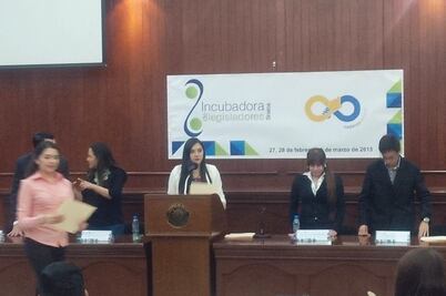 Diputada ligada al 'Chapo' daba cursos a panistas