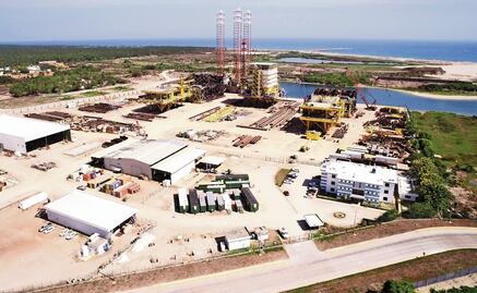 Mexico starts the construction of the Dos Bocas oil refinery
