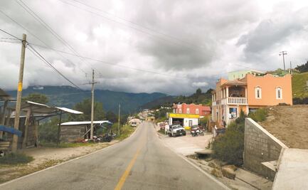 “La gente se muere”, dicen tzotziles ante llamado a vacunación en Chiapas