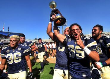 Pumas CU campeón de la Liga Mayor