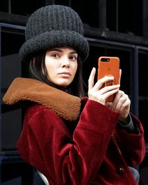 ¿Por qué todos ponen “LB” en las fotos de Kendall y Kylie Jenner?