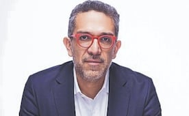 Los bancos se arman para la llegada de Nu