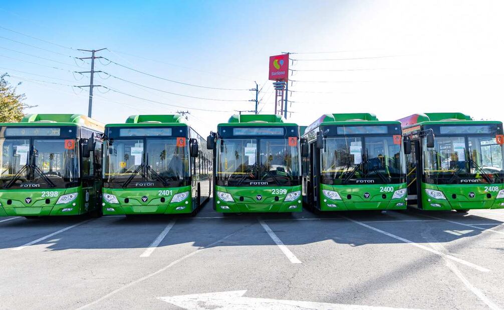 García anunció la entrega de 40 unidades nuevas del Instituto de Movilidad y Accesibilidad. Foto: Especial