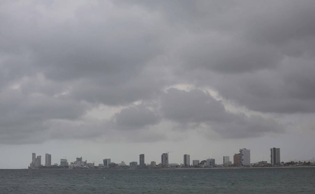 El pronóstico previó "lluvias puntuales extraordinarias" en Colima, Jalisco y Michoacán Foto: Xinhua
