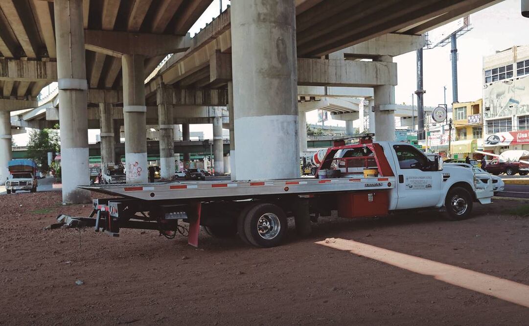El gobierno mexiquense será el que diseñe el software con el que operarán los servicios de grúas y corralones, para facilitar el uso de las herramientas tecnológicas que integren para regular su trabajo. Foto: Especial
