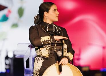 Camila Fernández reacciona ante la posibilidad de una multa por su error en el Himno Nacional