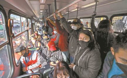 Ante falta de servicio en líneas del Metro, sana distancia es imposible