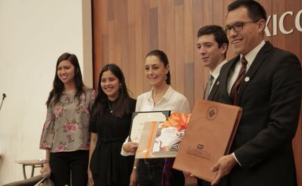 Cuestionan a Sheinbaum las posturas de AMLO sobre amnistías y NAICM