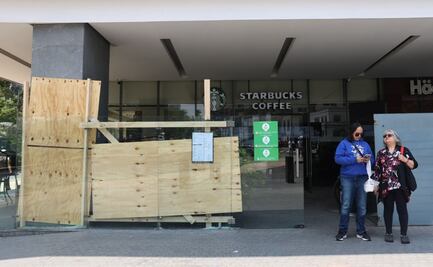 Ante protestas, Starbucks ubicado frente a la Glorieta del Ahuehuete será protegido con valla de seguridad permanente