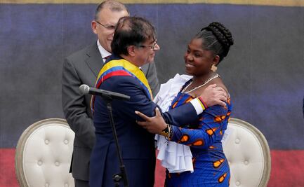 Francia Márquez es investida como la primera vicepresidenta afro de Colombia