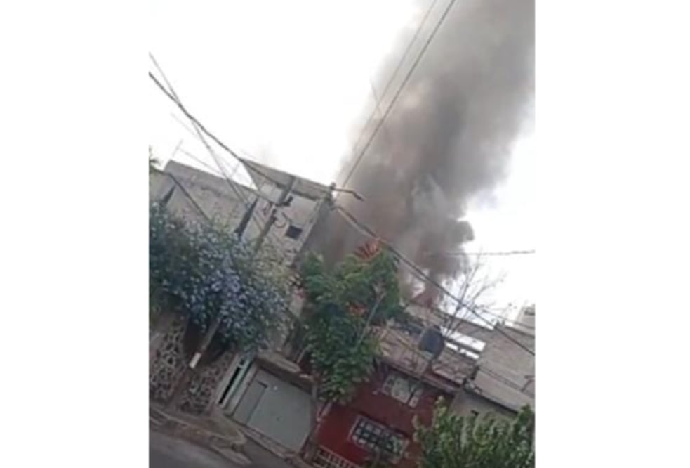 Se registra incendio en vivienda de Iztapalapa; una persona resulta con quemaduras en el rostro. (Foto: especial)
