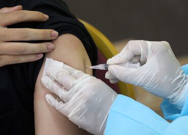 OMS recomienda segundo refuerzo contra Covid-19 para grupos de riesgo