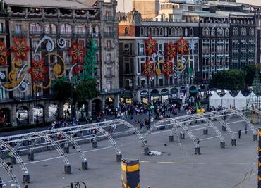 FOTOS: Alistan Zócalo capitalino para albergar verbena navideña; destaca la presentación de 56 grupos musicales