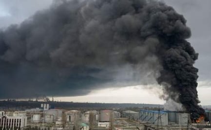 Puerto de Odesa es blanco de misiles en un cambio de estrategia de Moscú en la guerra
