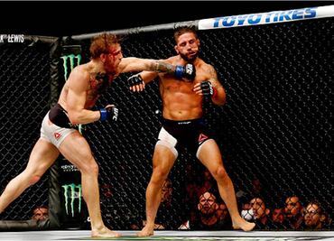 McGregor vence a Mendes en UFC 189