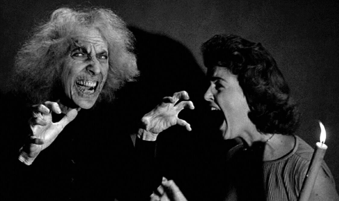 La acosadora facultad